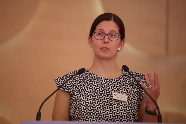 Lea Schlenker, Programmbeauftragte für globale lutherische Theologie beim Lutherischen Weltbund