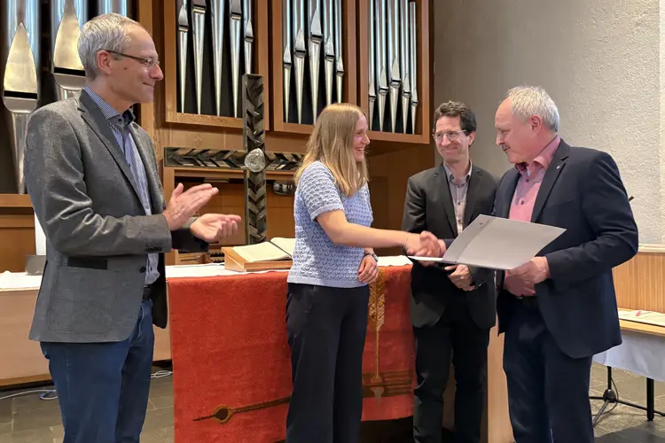 V.l.n.r.: Prof. Dr. Michael Gese, Toska Zimmermann, Prof. Dr. Wolfgang Ilg, Kirchenrat Frank Berger