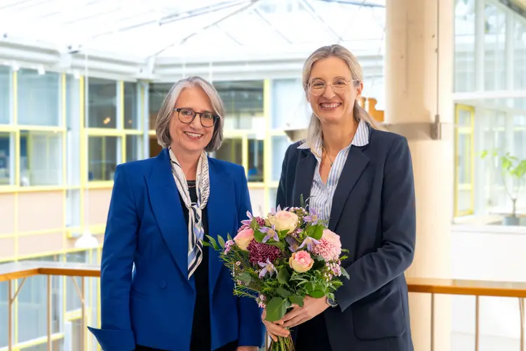Dr. Annette Noller und Dr. Nina Lubomierski Dr. Annette Noller und Dr. Nina Lubomierski