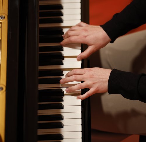 Eröffnung Kirche Voll Musik 
