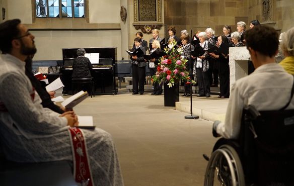 Der Chor der Evangelischen Gesellschaft sorgte für die musikalische Untermalung des Gottesdienstes.