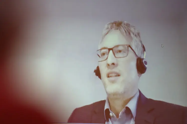 Christoph Müller, Vorsitzender des Rechtsausschusses Herbsttagung der württembergischen evangelischen Landessynode im Hospitalhof.