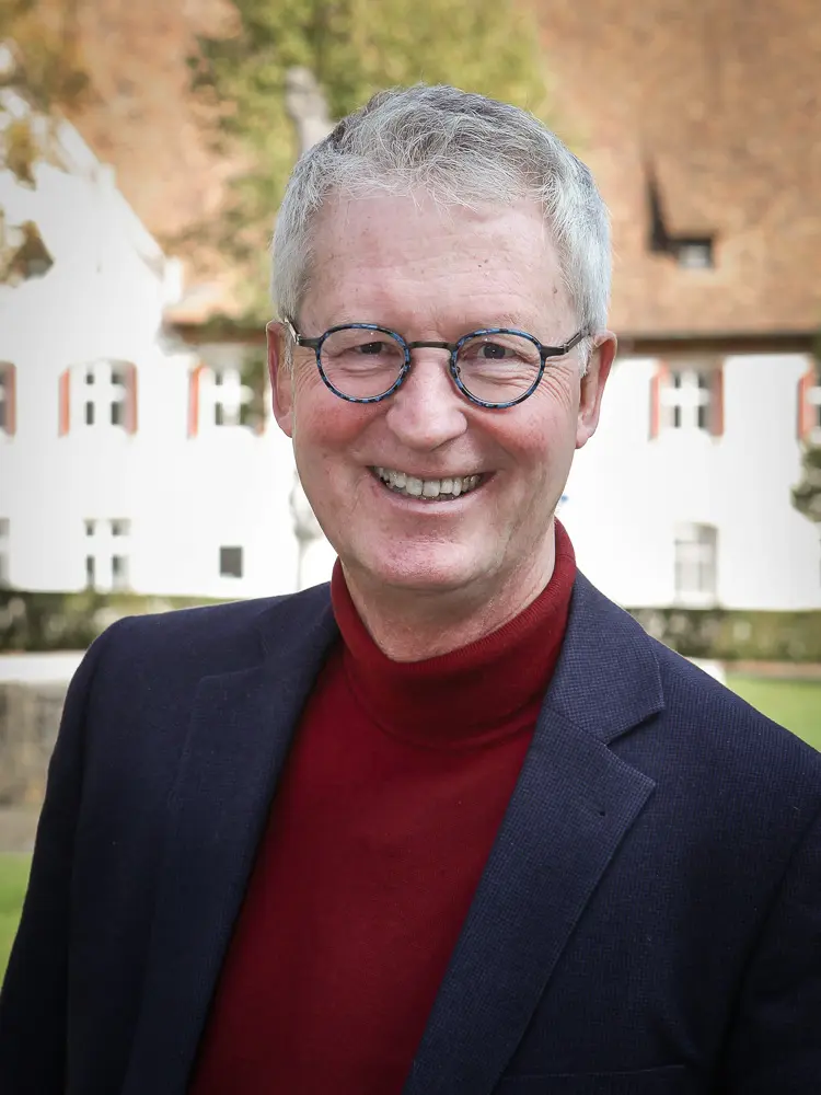 Dr. Henning Pleitner