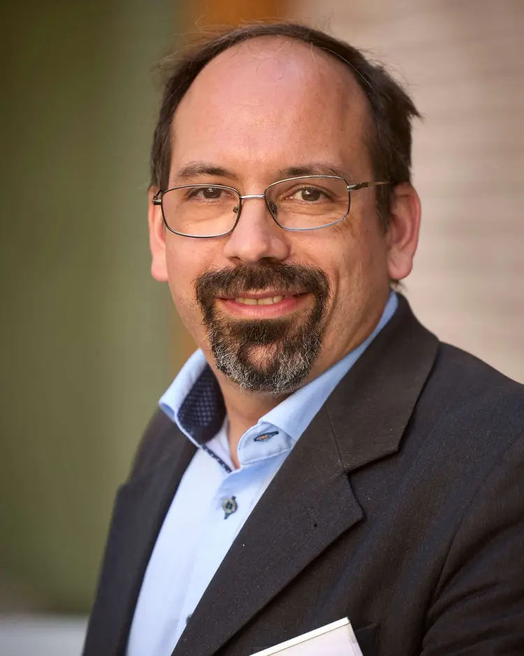 Dr. Thomas Gerold