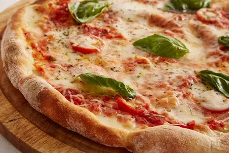In der Kirchengemeinde Plattenhardt kann man beim Pizza-Gottesdienst zwanglos miteinander ins Gespräch kommen.