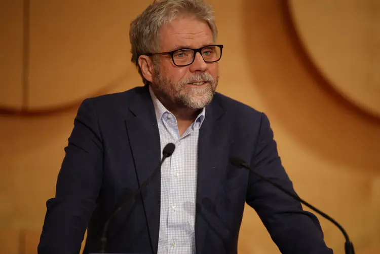 Prof. Dr. Martin Plümicke, stellvertretender Vorsitzender des Rechtsausschusses Herbsttagung der württembergischen evangelischen Landessynode im Hospitalhof.