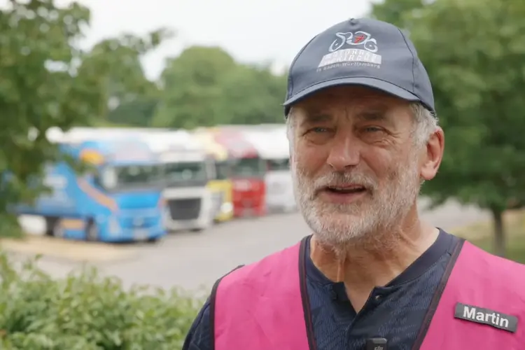 Diakon i.R. Martin Heubach 1. Vorsitzender AK Motorrad und Kirche, Autobahnkapelle Kochertalbrücke