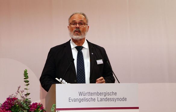 Die Andacht am Samstag, dem letzten Sitzungstag der 15. Landessynode, hielt Kurt Schatz vom Gesprächskreis „Evangelium und Kirche“.
