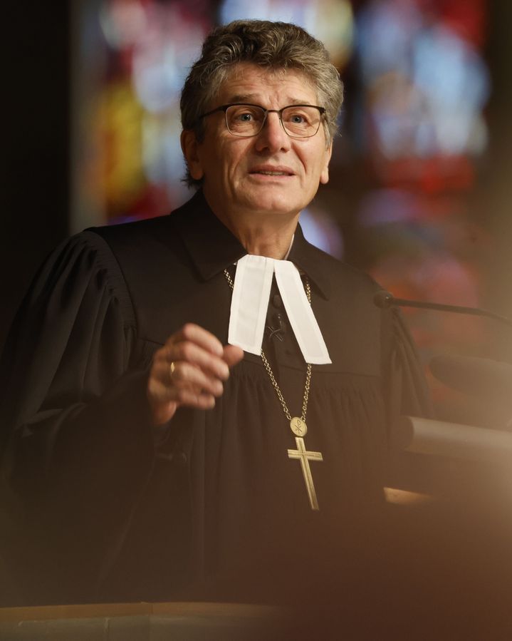 Landesbischof Ernst-Wilhelm Gohl bei seiner Predigt im Eröffnungsgottesdienst zur Herbstsynode 2023
