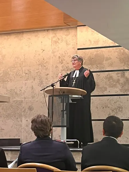Landesbischof Ernst-Wilhelm Gohl predigt bei der Aufnahme der Neuapostolischen Kirche in die ACK Deutschland am 16.9.2026 in Berlin Landesbischof Ernst-Wilhelm Gohl bei der Predigt zur Aufnahme der NAK.