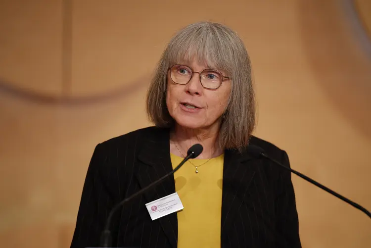 Maike Sachs, Vorsitzende des Sonderausschusses für inhaltliche Ausrichtung und Schwerpunkte Maike Sachs, Vorsitzende des Sonderausschusses für inhaltliche Ausrichtung und Schwerpunkte