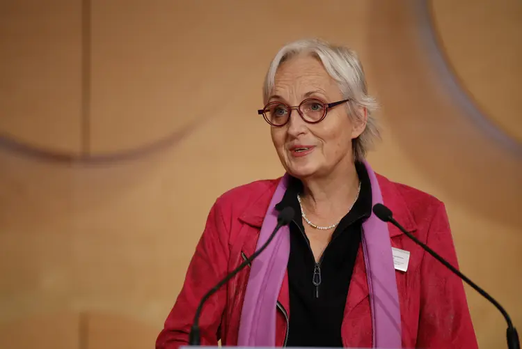 Yasna Crüsemann, Vorsitzende des Ausschusses für Mission, Ökumene und Entwicklung Herbsttagung der württembergischen evangelischen Landessynode im Hospitalhof.