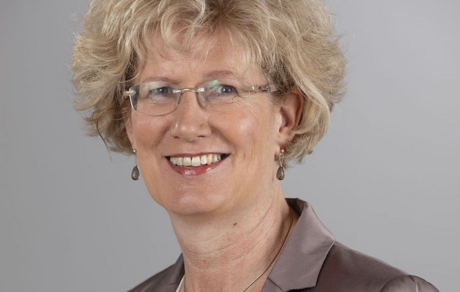  Dr. Christiane Kohler-Weiss