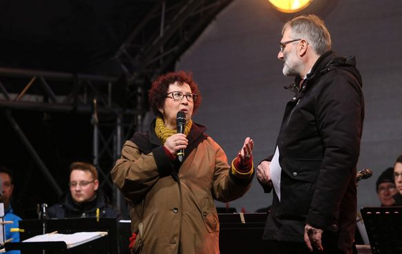 Schirmherrin Gerlinde Kretschmann im Gespräch mit Landeskirchenmusikdirektor Matthias Hanke.