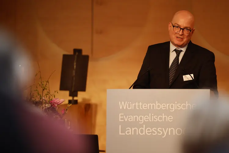 Dr. Jörg Schneider, Leiter des Dezernats Theologie, Gemeinde und weltweite Kirche