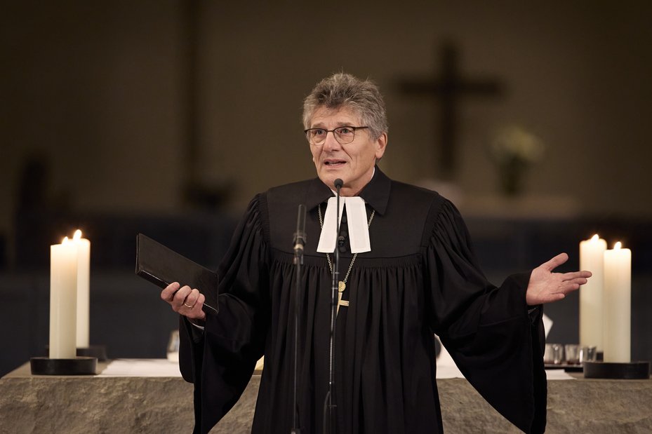 Landesbischof Ernst-Wilhelm Gohl in der Stiftskirche Stuttgart