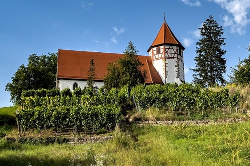 Kilianskirche in Mundelsheim ist KiBa-Kirche des Monats