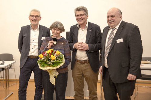 Gisela Keller mit Silberner Brenz-Medaille ausgezeichnet